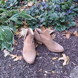 Lucky brand booties 8.5